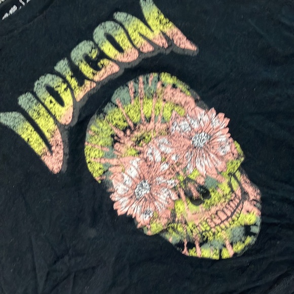 Volcom muscle tank - Picture 2 of 7